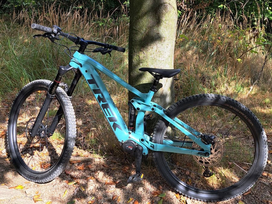 Testování-kol-Trek-v-Jedovnici-02-Flystork